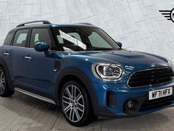 Island blue Used 2021 Mini Cooper Countryman Comfort SUV | £20,700 (Fair price)