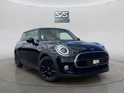 Black Used 2018 Mini Cooper Classic Hatchback | £10,390 (Fair price)