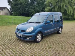Blue Used 2005 Renault Kangoo Expression MPV | £1,595 (Fair price)
