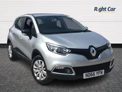 Silver Used 2017 Renault Captur Expression+ SUV | £7,299 (Good price)