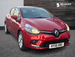Red Used 2018 Renault Clio IV Dynamique Hatchback | £8,995 (Fair price)