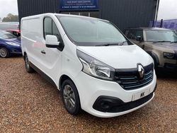 White Used 2019 Renault Trafic Van | £8,995 (Good price)