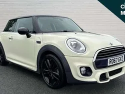 White Used 2018 Mini Cooper Hatch Hatchback | £12,523 (Good price)