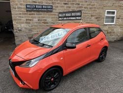 Orange Used 2014 Toyota Aygo X-cite Hatchback | £5,495 (Fair price)