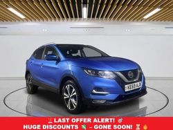 Blue Used 2020 Nissan Qashqai N-Connecta SUV | £8,599 (Super price)