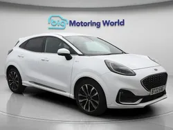 White Used 2022 Ford Puma Gen-E ST-Line SUV | £15,000 (Fair price)