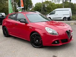 Red Used 2015 Alfa Romeo Giulietta Hatchback | £7,495 (Fair price)