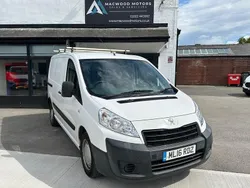 White Used 2016 Peugeot Expert Van | £4,795 (Good price)