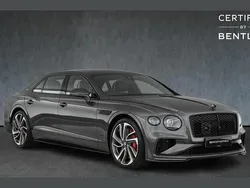 Magnetic New 2025 Bentley Flying Spur Sedan | £229,000