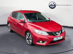Red Used 2016 Nissan Pulsar Tekna Hatchback | £5,995 (Fair price)