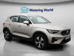 Gold Used 2022 Volvo XC40 Core SUV | £20,800 (Fair price)