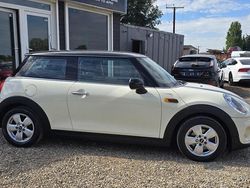 White Used 2016 Mini Cooper D Hatch Hatchback | £7,995 (Fair price)