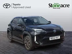 Black Used 2022 Toyota Yaris Cross Design SUV | £20,000 (Fair price)