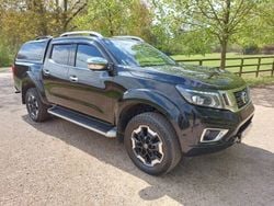 Black Used 2019 Nissan Navara Tekna Pickup | £12,995 (Expensive)