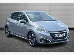 Hurricane grey Used 2019 Peugeot 208 Hatchback | £8,995 (Fair price)