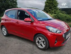 Red Used 2021 Hyundai i10 SE Hatchback | £11,350 (Fair price)
