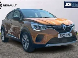 Desert orange with diamond black roof Used 2021 Renault Captur Iconic SUV | £12,995 (Fair price)