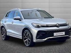 Oyster silver Used 2025 VW Tiguan R-line SUV | £35,990 (Expensive)