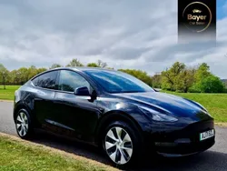 Black Used 2022 Tesla Model Y Long Range SUV | £21,785 (Fair price)