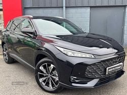 Black New 2025 MG HS Trophy SUV | £26,690 (Expensive)