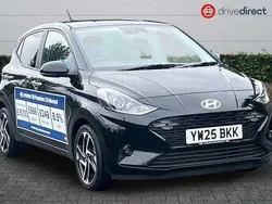 Pearl phantom black New 2025 Hyundai i10 Premium Hatchback | £15,736 (A bit pricey)