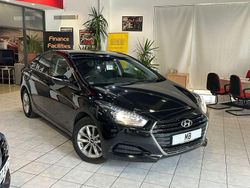 Black Used 2015 Hyundai i40 SE Sedan | £2,993 (A bit pricey)