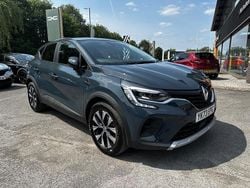 Blue Used 2023 Renault Captur Evolution SUV | £14,799 (Fair price)