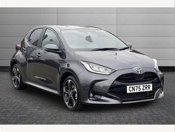 Grey Used 2025 Toyota Yaris Hybrid Hatchback | £25,991 (Fair price)