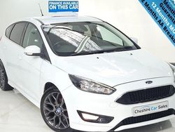 White Used 2015 Ford Focus Zetec Hatchback | £5,695 (Fair price)