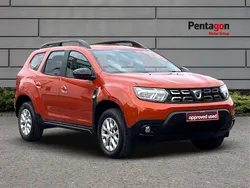 Orange Used 2022 Dacia Duster Comfort SUV | £12,256 (Fair price)