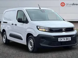 White New 2024 Vauxhall Combo S MPV | £15,395 (Super price)