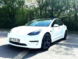 White Used 2022 Tesla Model 3 Long Range AWD Sedan | £31,995