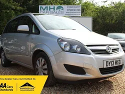 Silver Used 2013 Vauxhall Zafira MPV | £1,495
