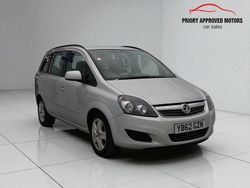 Silver Used 2013 Vauxhall Zafira MPV | £1,999 (Good price)