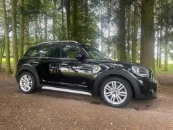 Black Used 2019 Mini Cooper Countryman Exclusive SUV | £16,400 (Fair price)