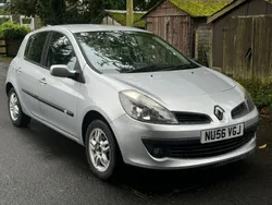 Silver Used 2006 Renault Clio II Dynamique Hatchback | £1,500 (Good price)
