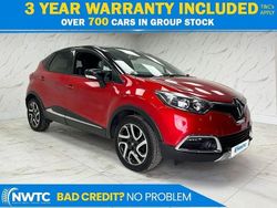 Red Used 2016 Renault Captur Signature SUV | £7,795 (Fair price)