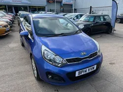 Blue Used 2014 Kia Rio 2 Hatchback | £5,999 (Fair price)
