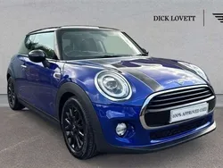 Blue Used 2019 Mini Cooper Classic Hatchback | £11,995 (Good price)