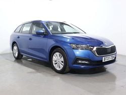 Blue Used 2022 Skoda Octavia SE Technology Estate | £17,000 (Fair price)