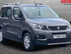 Used 2020 Peugeot Rifter Allure MPV | £12,400 (Good price)
