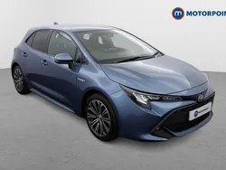 Blue Used 2020 Toyota Corolla Design Hatchback | £16,099 (Good price)