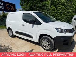 White Used 2019 Peugeot Partner Van | £7,450 (Fair price)