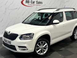 White Used 2015 Skoda Yeti SE SUV | £12,999 (Fair price)