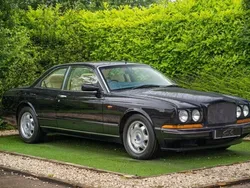 Blue Used 1995 Bentley Continental Sedan | £34,995