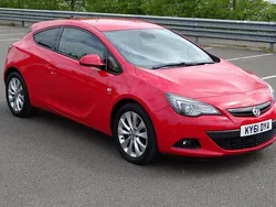 Used 2012 Vauxhall Astra GTC SRi Coupe | £2,750 (Fair price)