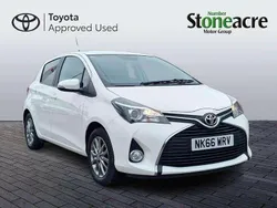 White Used 2016 Toyota Yaris Hatchback | £7,750 (Fair price)
