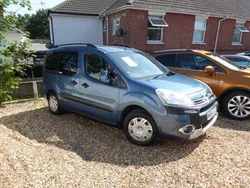 Blue Used 2014 Citroën Berlingo XTR MPV | £5,995 (Fair price)
