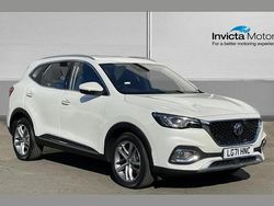 White pearl metallic Used 2021 MG HS Exclusive SUV | £16,000 (Fair price)