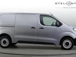 Grey Used 2023 Peugeot Expert Premium Van | £17,500 (Fair price)